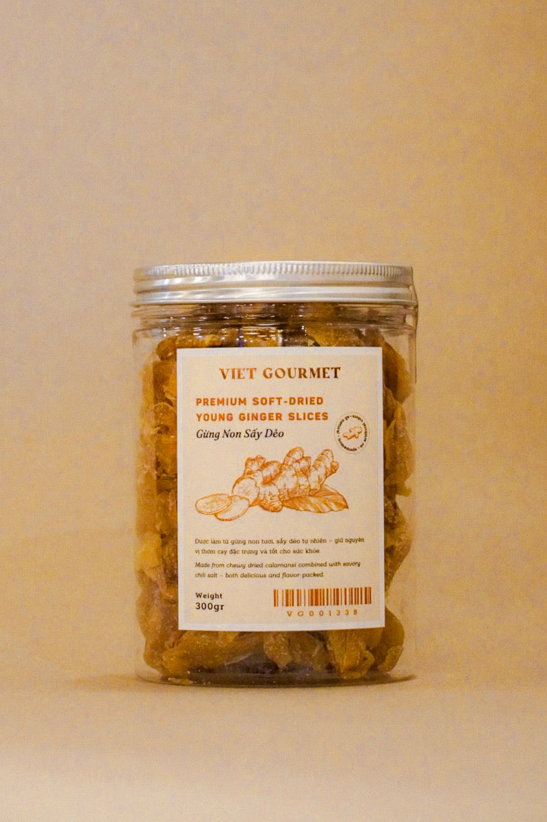 Viet Gourmet - Gừng Non Sấy Dẻo | Premium Soft-dried Young Ginger Slices (bottle/250gr)