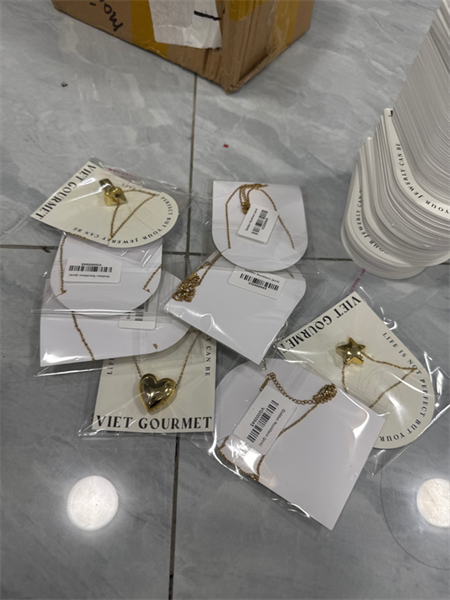 Viet Gourmet - Golden Necklace