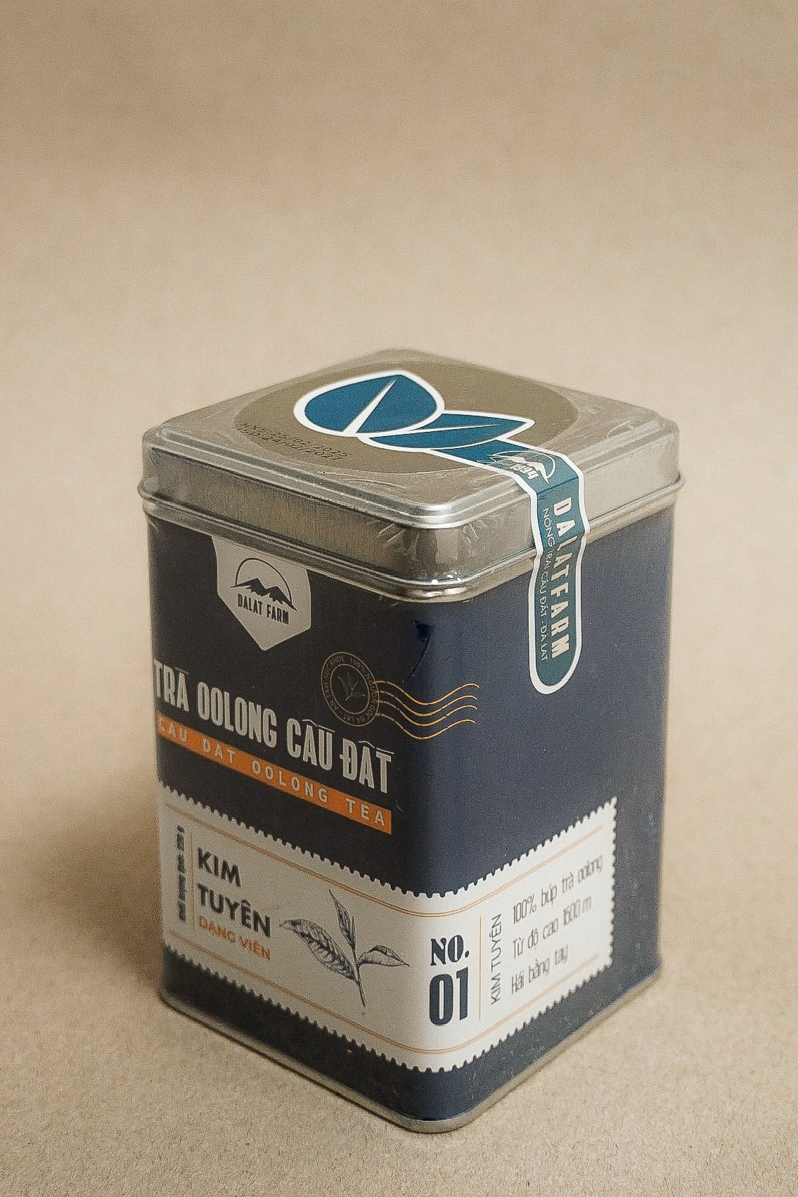 Đà Lạt Farm - Trà Oolong Kim Tuyên | Cau Dat Oolong Tea [can/220gr]