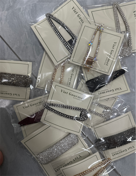 Viet Gourmet - Premium Hair Clips